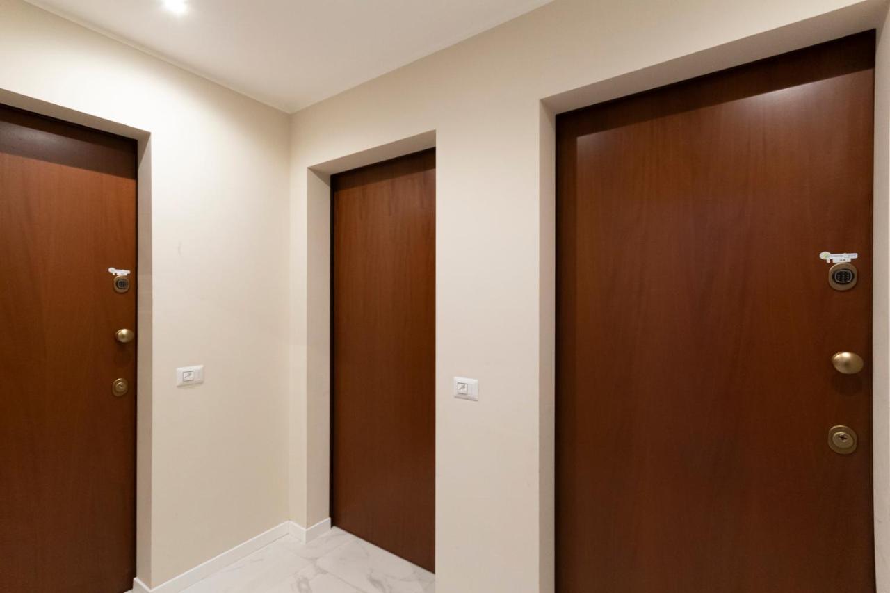 Via Torino Apartment 1 Milano Ngoại thất bức ảnh